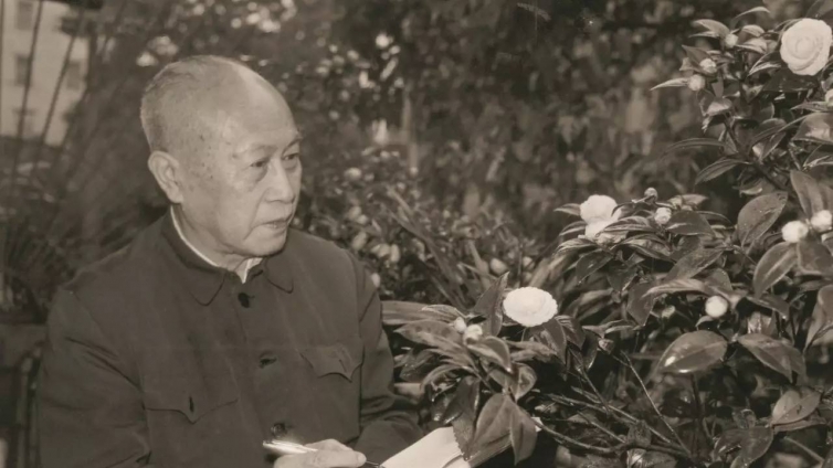黎雄才：一个被高度世俗化的天才